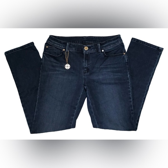 Black Label By Chico’s Dark Wash Denim Low Rise Jeans Charm 5 Pockets Size 00 - Picture 3 of 13